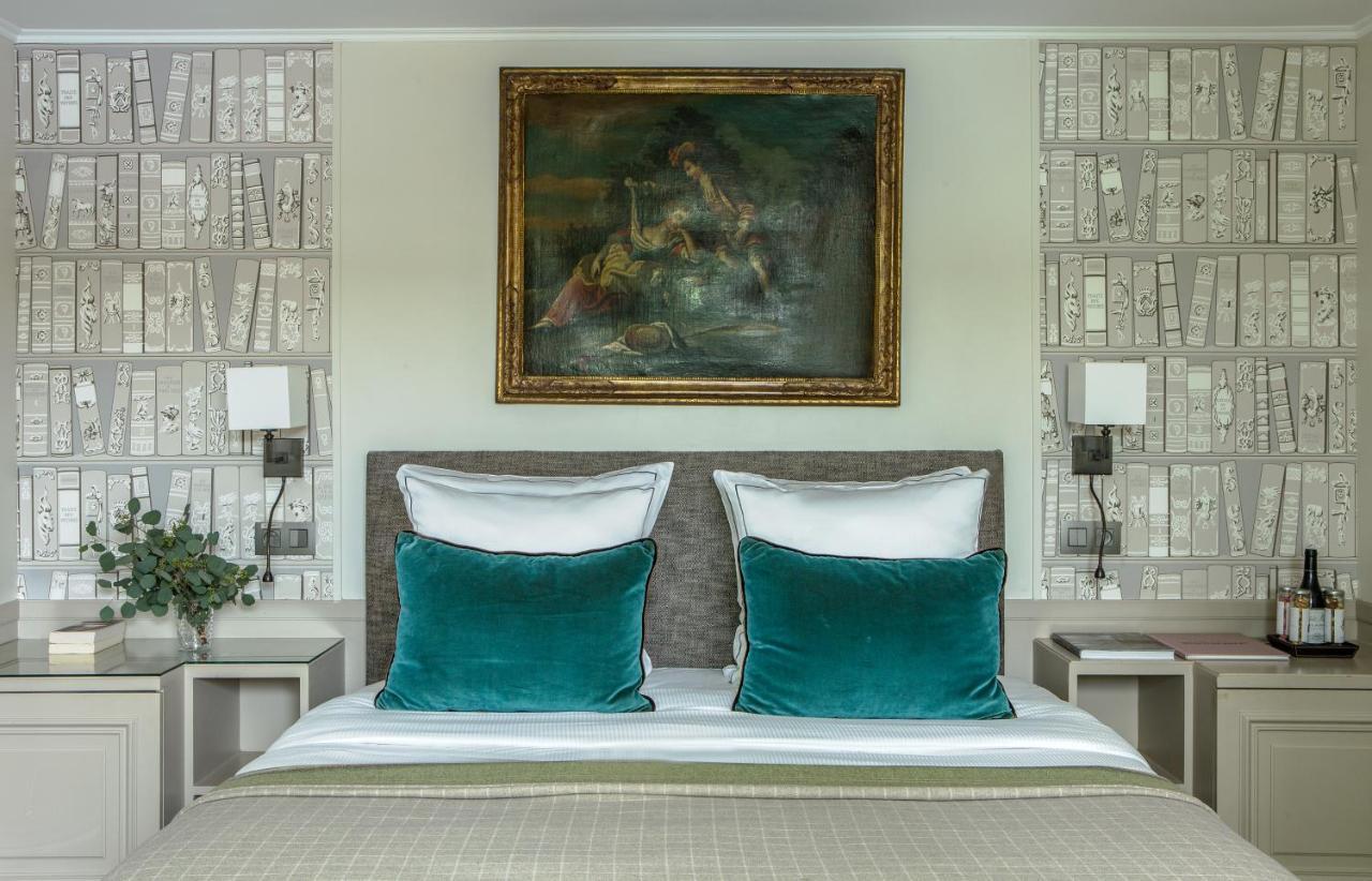 Des Saints Pères - Esprit De France