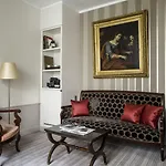 Des Saints Peres - Esprit De France 4*