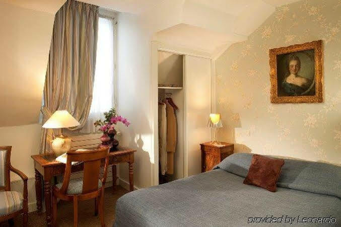 Des Saints Peres - Esprit De France Hotel 4*