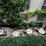 Hotel Des Saints Peres - Esprit De France