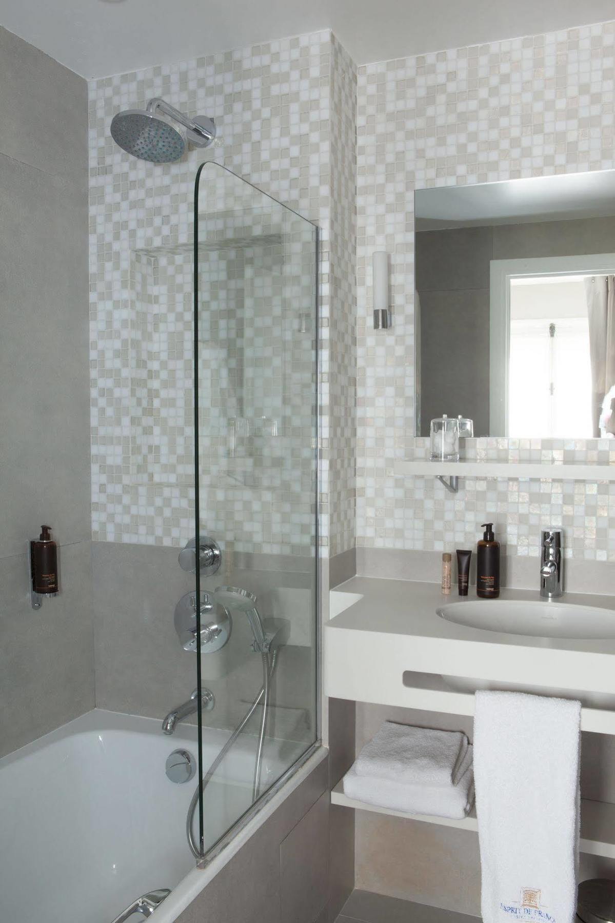 Des Saints Peres - Esprit De France 4*